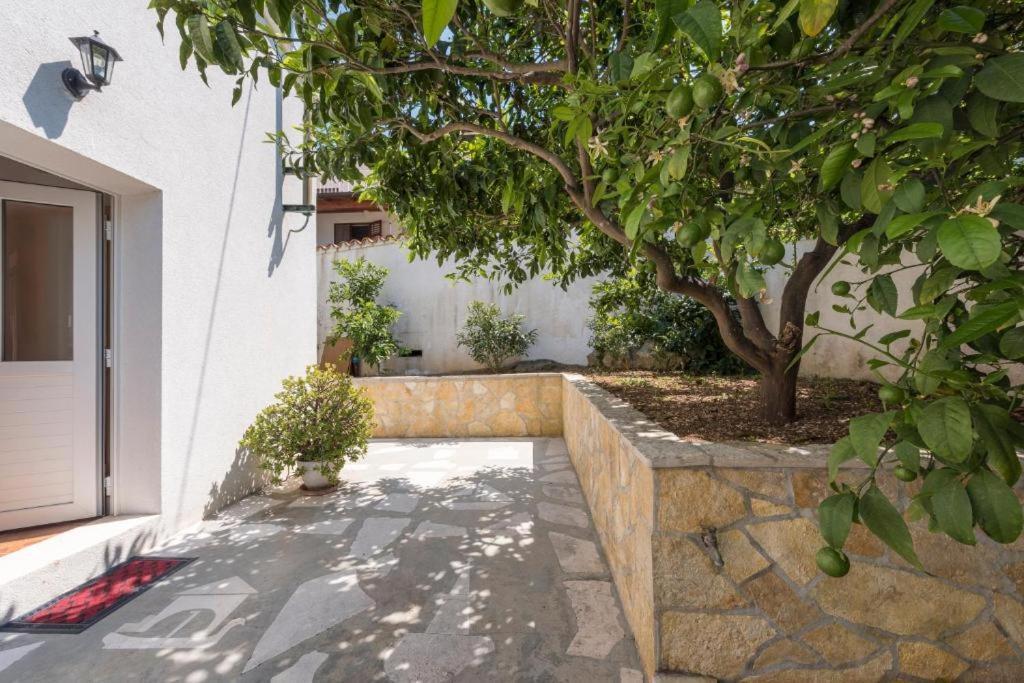 Sunset House With Seaview Appartement Hvar Town Buitenkant foto