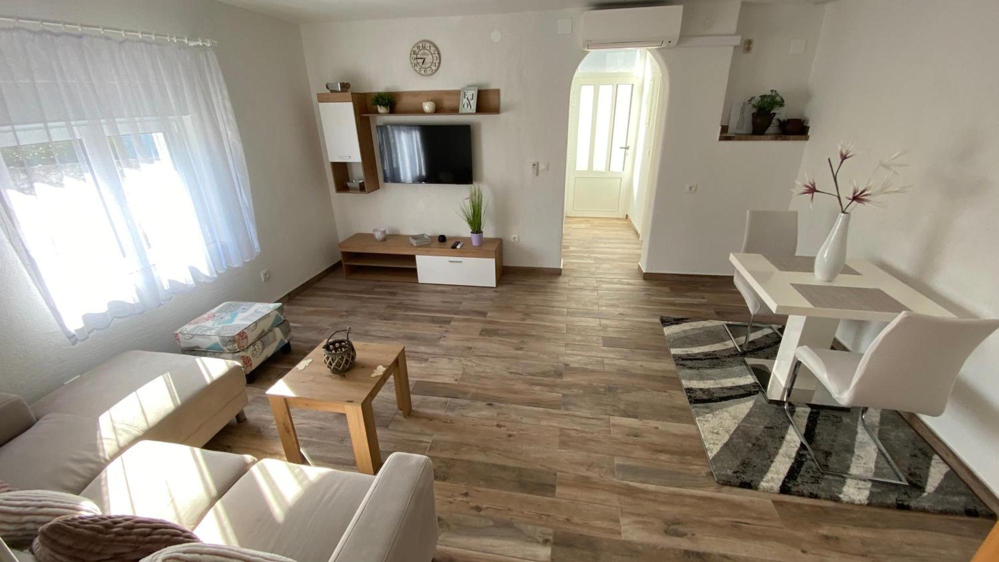 Sunset House With Seaview Appartement Hvar Town Buitenkant foto